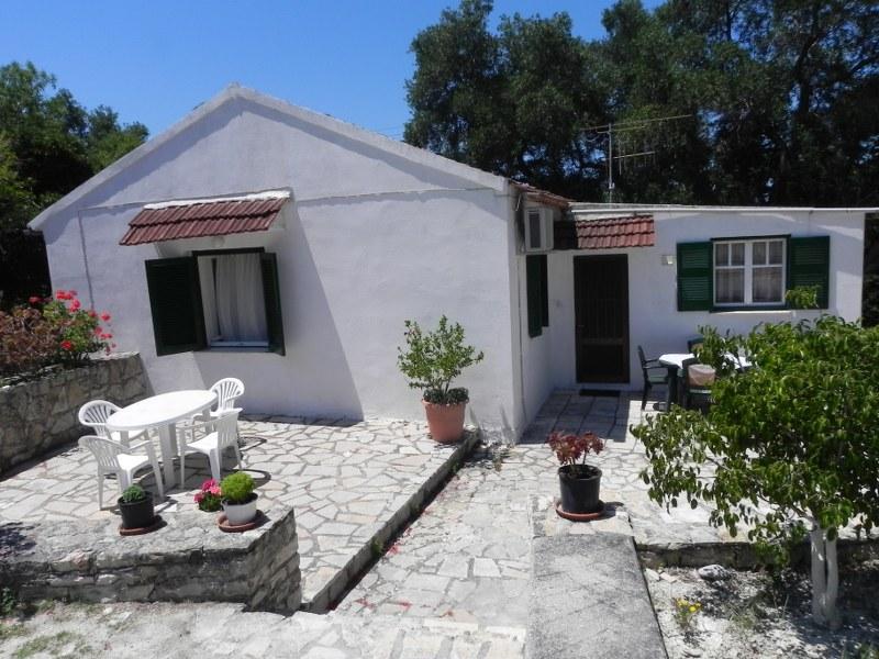 Nina Country House